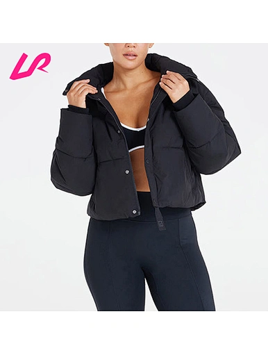 Stay warm and trendy with our cropped puffer jacket. Designed with high-quality materials, our down jackets provide both comfort and style.